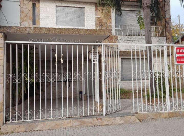 Casa · 167m² · 7 Ambientes · 1 Cochera