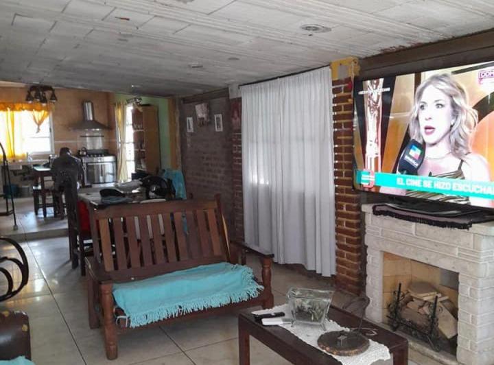 Casa · 72m² · 6 Ambientes · 1 Cochera