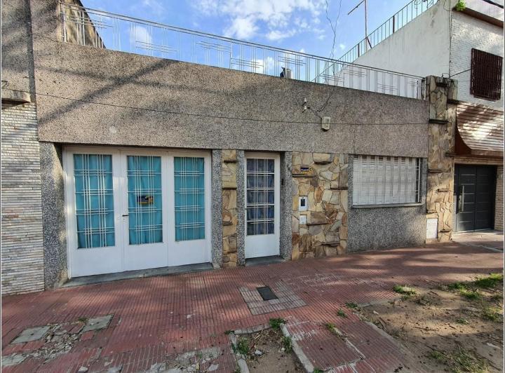 Casa · 133m² · 6 Ambientes · 1 Cochera