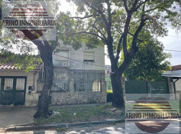 Casa · 150m² · 6 Ambientes · 22 Cocheras