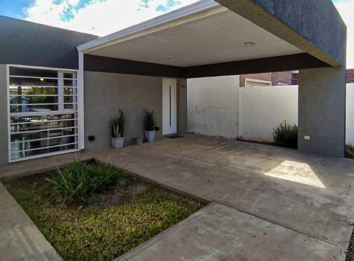 Casa · 46m² · 3 Ambientes · 1 Cochera