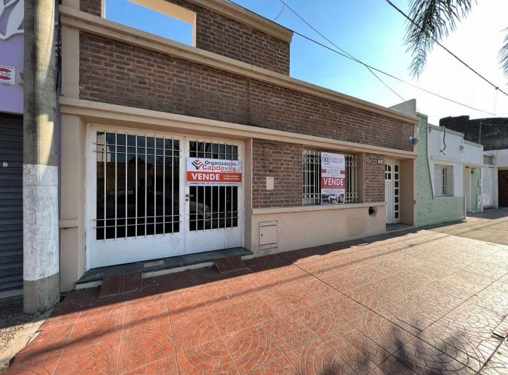 Casa · 190m² · 4 Ambientes · 1 Cochera