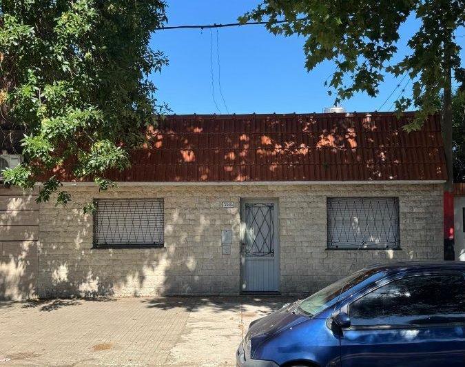 Casa · 174m² · 7 Ambientes · 1 Cochera
