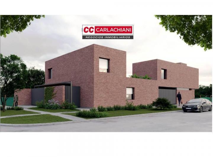 Casa · 94m² · 3 Ambientes · 2 Cocheras