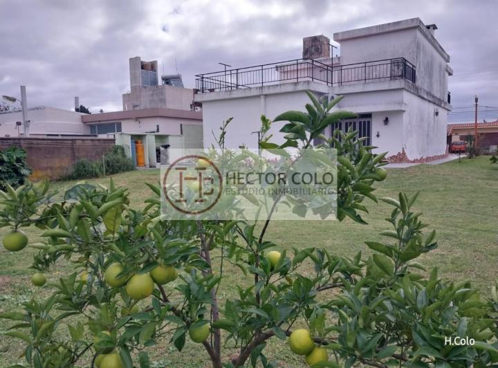 Casa · 400m² · 5 Ambientes · 1 Cochera