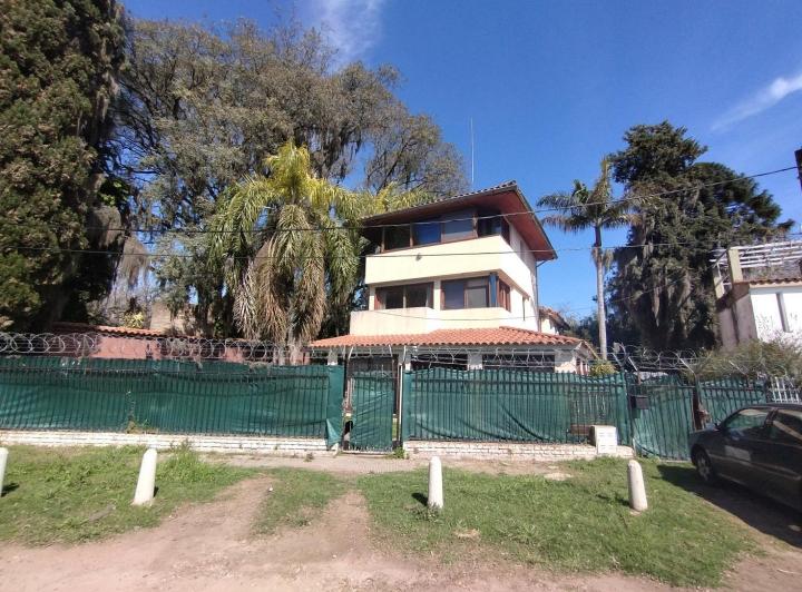 Casa · 526m² · 6 Ambientes