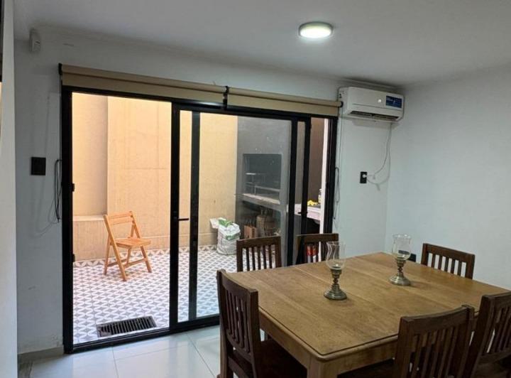 Casa · 115m² · 4 Ambientes · 1 Cochera