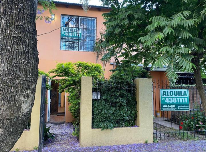 Casa · 140m² · 5 Ambientes · 3 Cocheras