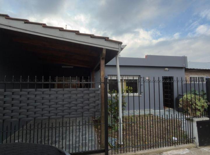 Casa · 80m² · 3 Ambientes · 1 Cochera