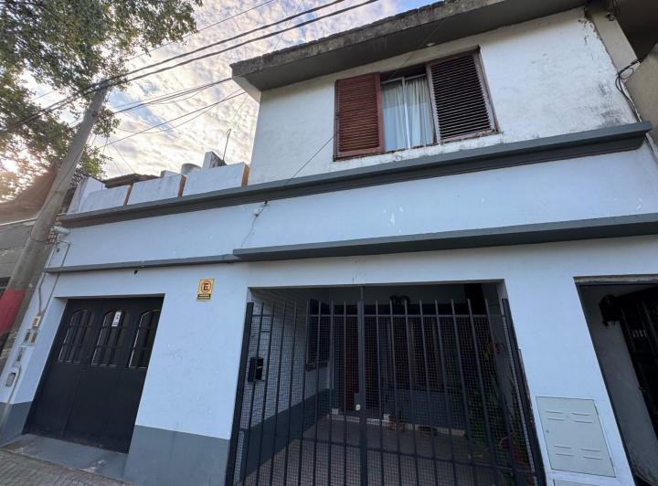 Casa · 173m² · 5 Ambientes · 1 Cochera