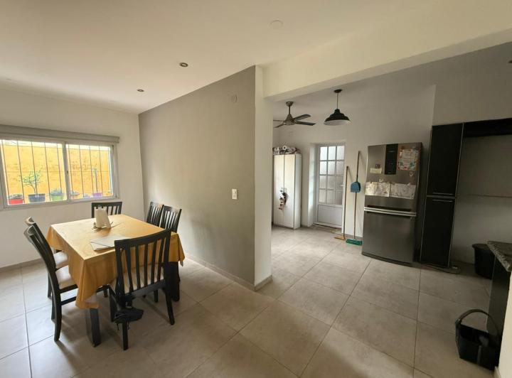 Casa · 124m² · 4 Ambientes · 1 Cochera