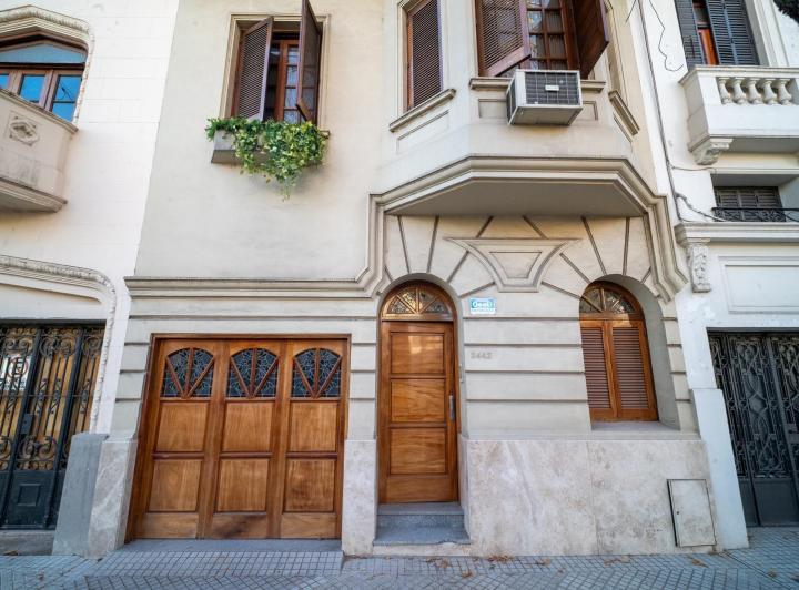 Casa · 211m² · 3 Dormitorios · 1 Cochera