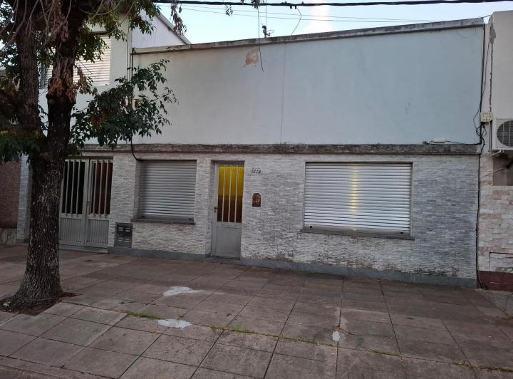 Casa · 152m² · 4 Ambientes · 2 Cocheras