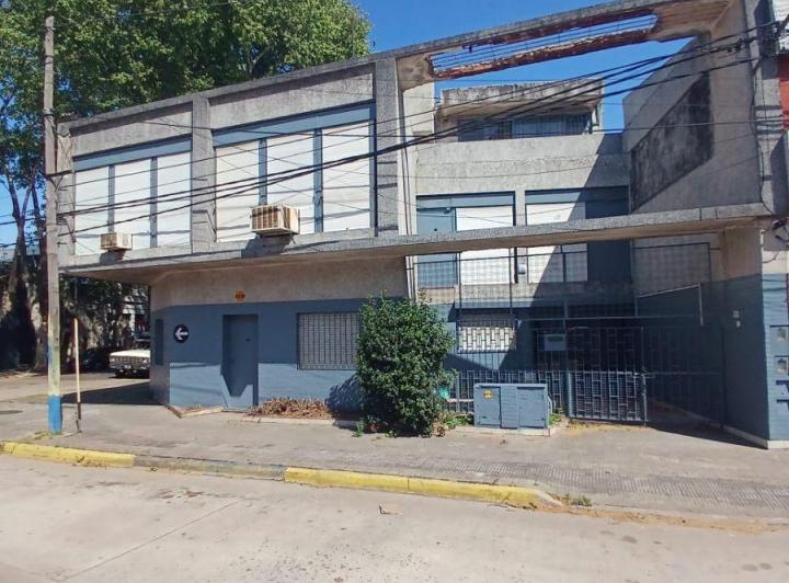 Casa · 140m² · 5 Ambientes · 1 Cochera