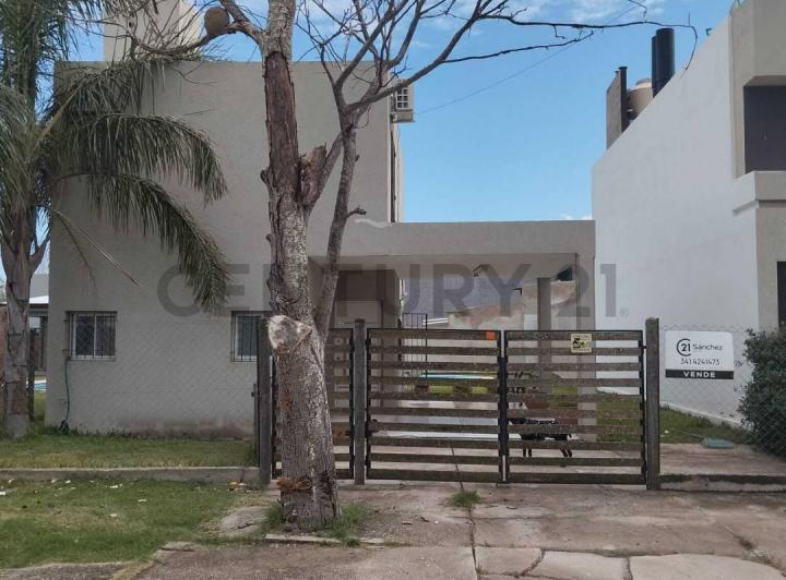 Casa · 75m² · 2 Dormitorios · 1 Cochera