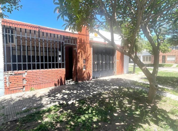 Casa · 70m² · 3 Ambientes · 1 Cochera