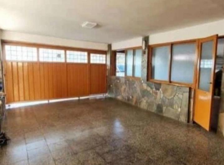 Casa · 156m² · 5 Ambientes · 1 Cochera