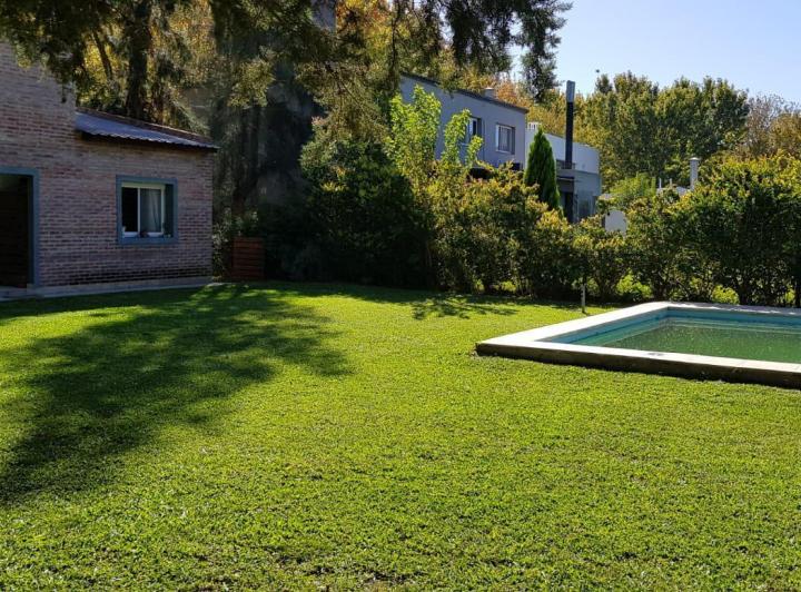 Casa · 619m² · 4 Ambientes · 1 Cochera