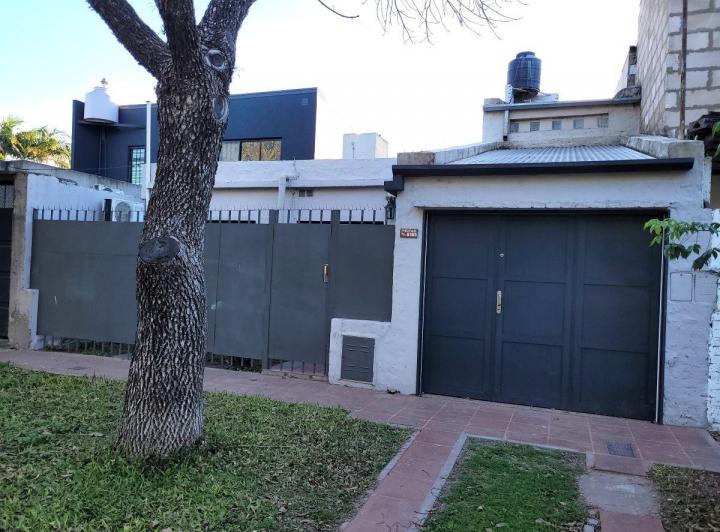 Casa · 98m² · 4 Ambientes · 1 Cochera