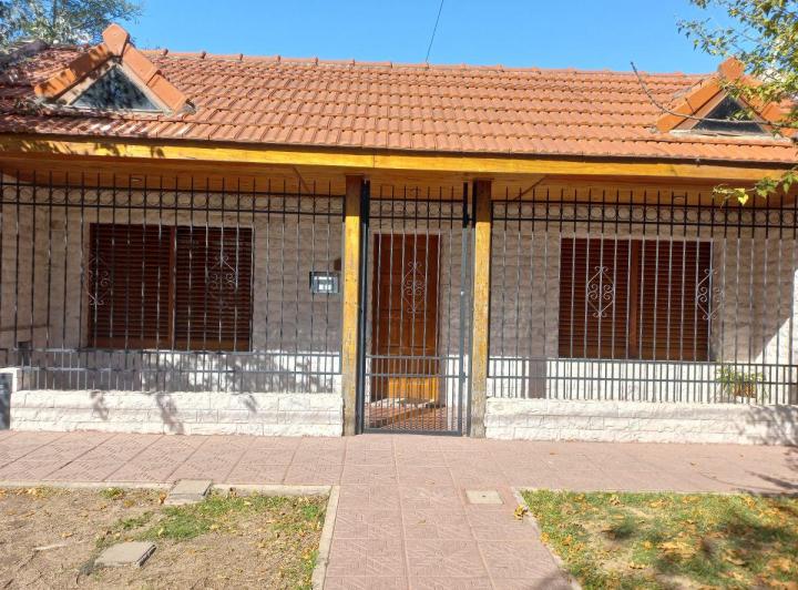 Casa · 78m² · 6 Ambientes