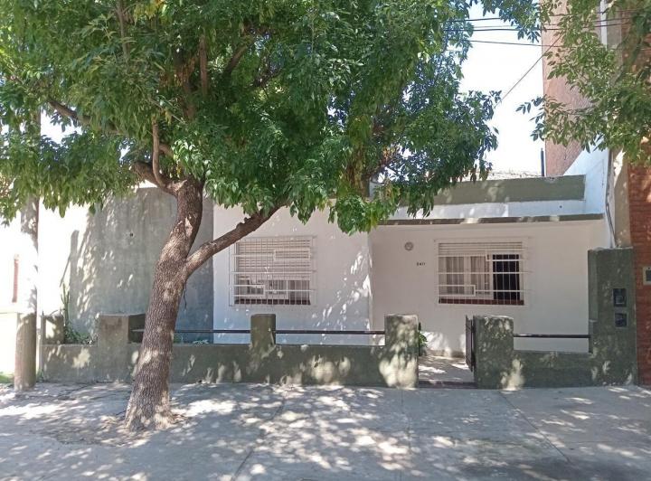 Casa · 184m² · 6 Ambientes · 1 Cochera
