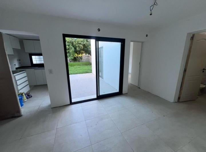 Casa · 70m² · 2 Ambientes · 1 Cochera