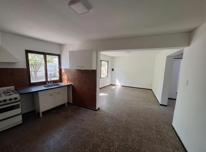 Casa · 60m² · 3 Ambientes · 1 Cochera