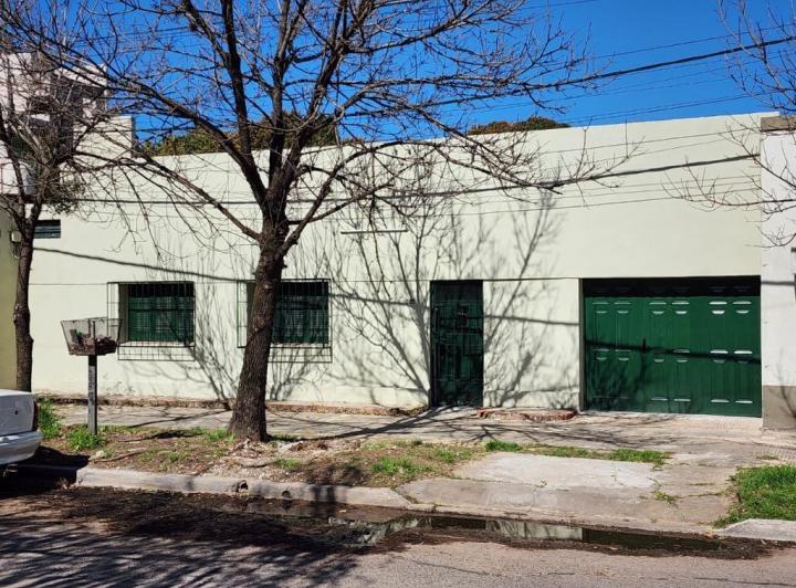Casa · 120m² · 3 Ambientes · 1 Cochera