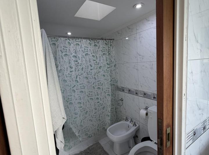 Casa · 350m² · 4 Ambientes · 3 Cocheras