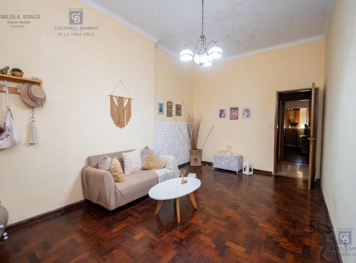 Casa · 170m² · 6 Ambientes