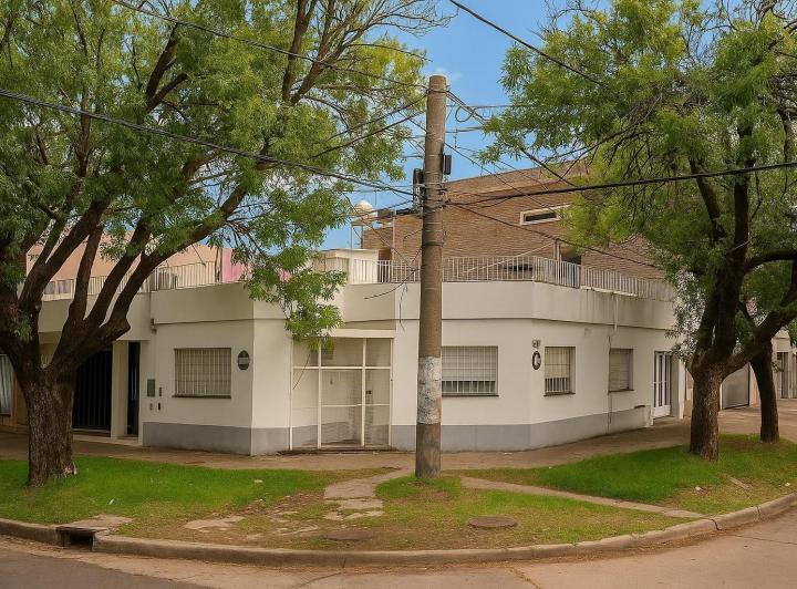 Casa · 185m² · 5 Ambientes · 1 Cochera