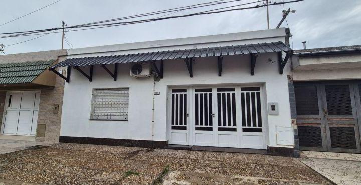 Casa · 115m² · 2 Dormitorios · 1 Cochera