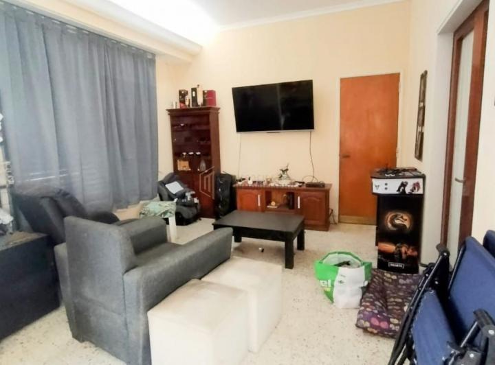 Casa · 370m² · 3 Dormitorios · 1 Cochera
