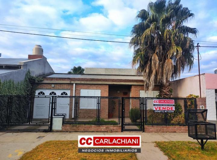 Casa · 157m² · 5 Ambientes · 1 Cochera