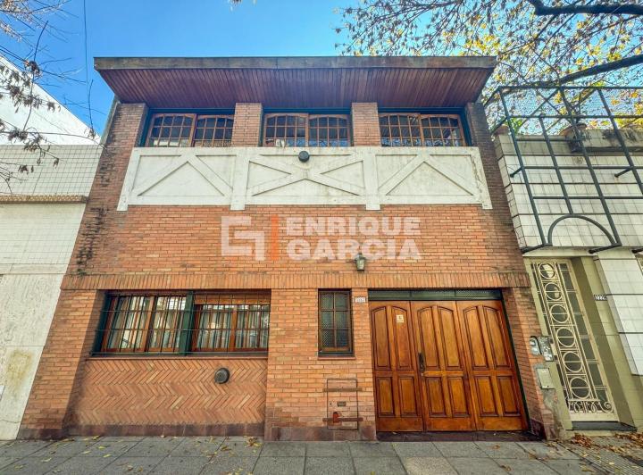 Casa · 197m² · 3 Ambientes · 1 Cochera