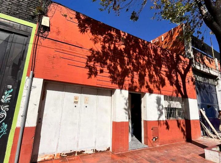 Casa · 183m² · 6 Ambientes · 1 Cochera