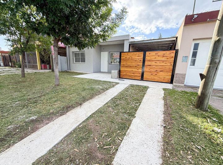 Casa · 81m² · 3 Ambientes · 1 Cochera