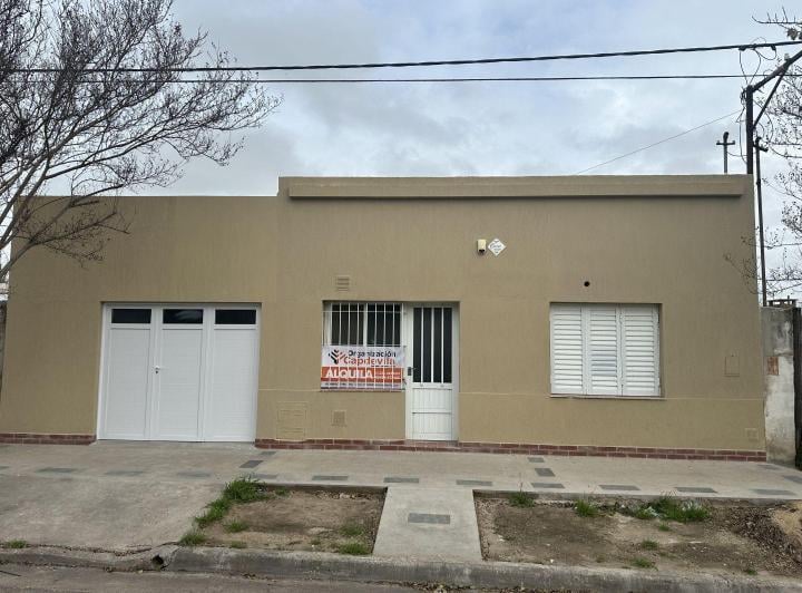 Casa · 150m² · 3 Ambientes · 1 Cochera