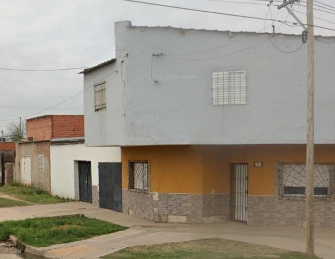 Casa · 279m² · 7 Ambientes · 1 Cochera