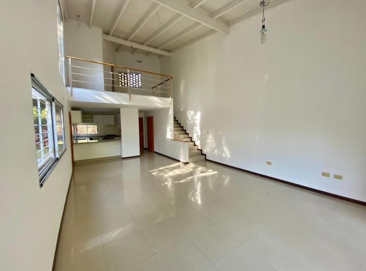 Casa · 120m² · 2 Dormitorios