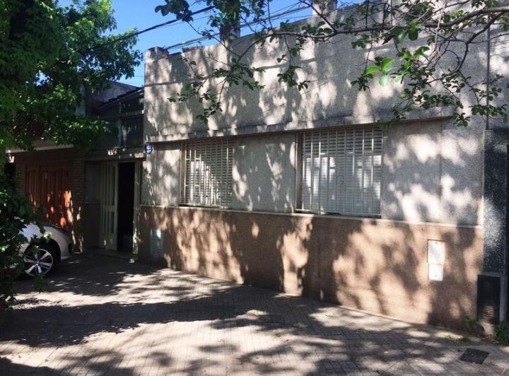 Casa · 132m² · 5 Ambientes · 1 Cochera