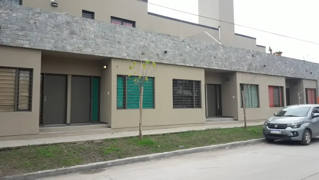 ALQUILER LOCAL COMERCIAL,OFICINA.