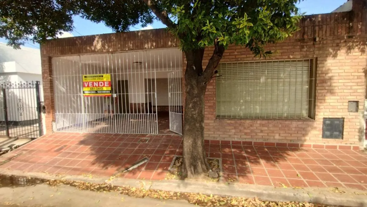 Parque Horizonte - Tres dormitorios - Amplio patio