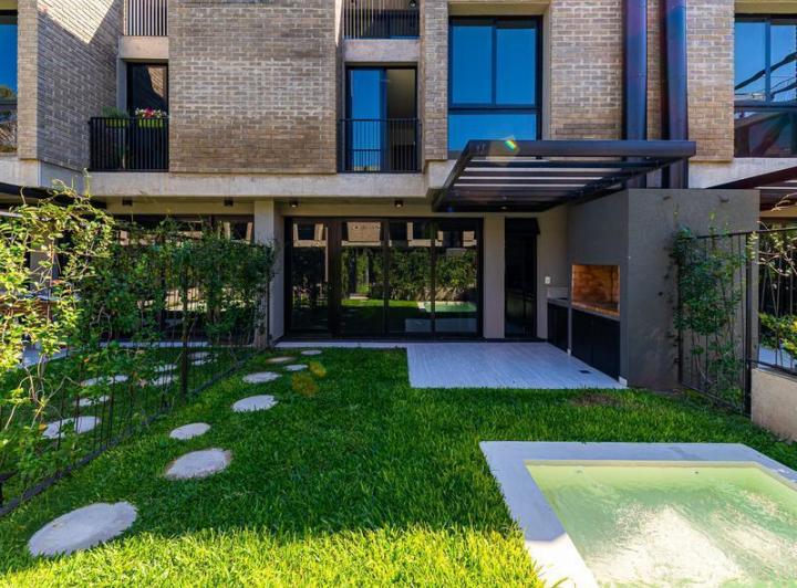 Casa · 104m² · 4 Ambientes