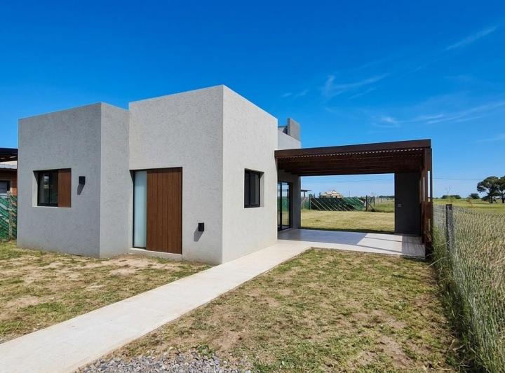 Casa · 53m² · 2 Dormitorios · 1 Cochera