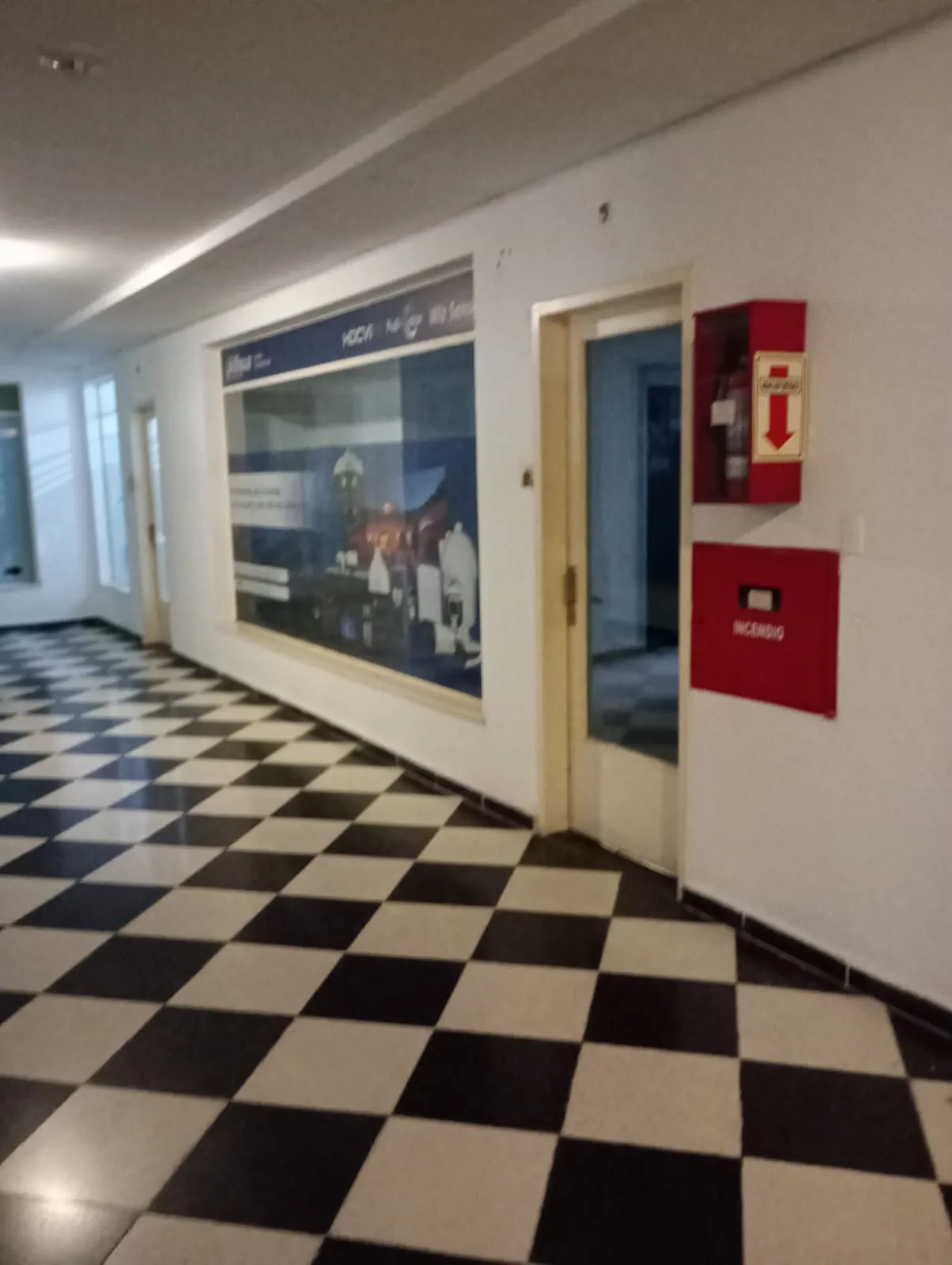 ALQUILO OFICINA EN PLENO CENTRO