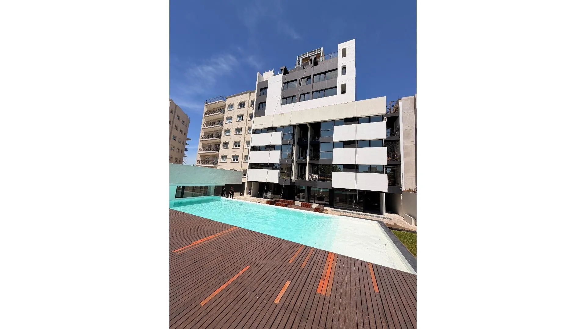 VENTA DEPARTAMENTO SEMIPISO 3 AMB LOS TRONCOS/ GÜEMES LINE H