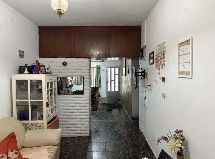 Casa · 190m² · 7 Ambientes · 2 Cocheras