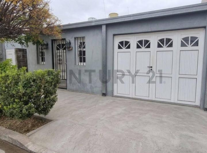 Casa · 138m² · 4 Ambientes · 1 Cochera