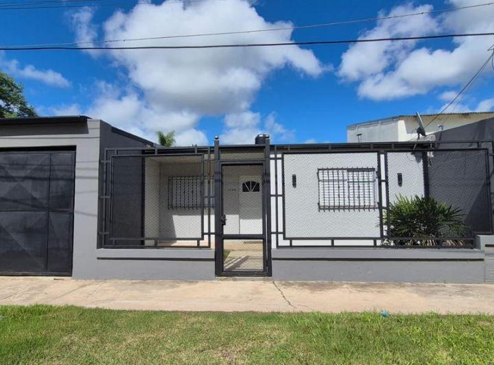 Casa · 200m² · 3 Dormitorios · 3 Cocheras